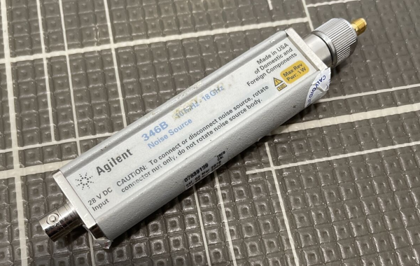 Источник шума Agilent/HP 346B (демонстрационный) купить по низкой цене | МАКСПРОФИТ Источник шума Agilent/HP 346B (демонстрационный) купить по низкой цене | МАКСПРОФИТ